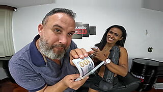 roberta-slides-primer-anal-xvideos