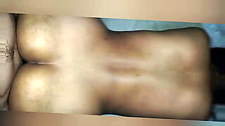 alexis-monroe-follada-en-gym