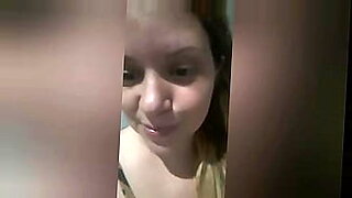 porno-pendejo-con-viejas-chilena-argenta-con-grito