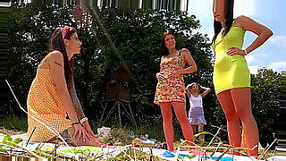 abotonada-anal-sangra