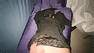 married-man-put-his-arms-around-my-waist