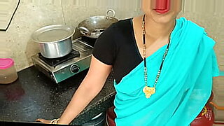 porn-milf-red-kitchen