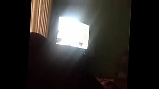 https-www-xvideos-com-video12560295-hijo_folla_asu_madre_en_el_bano