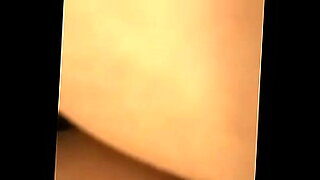selfie-asiatica-desnuda-osito