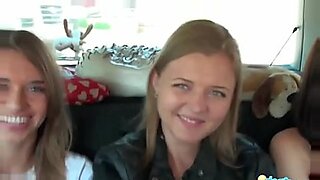 video-de-chica-desnuda-afuera-del-oxxo