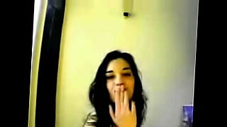 julia-bond-dance-redtube
