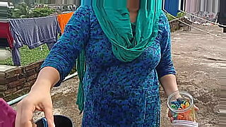 julia-bond-dance-redtube