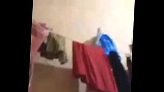 mi-padrastro-me-folla-real-hidden-cam-videos