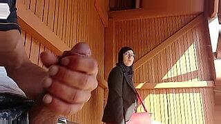 old-video-game-trying-to-enter-russia-immigrant