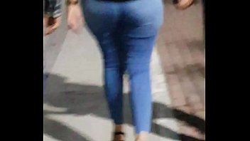 walking with egg vibrator in pussy public