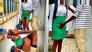 ninas-colegialas-calientes-en-minifaldas-en-hd