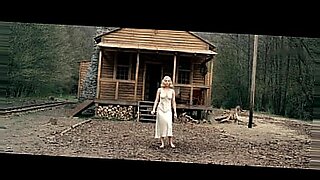 casa-erotica-de-cera-pelicula-onlie