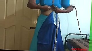 doble-penetracion-room-service-waitress