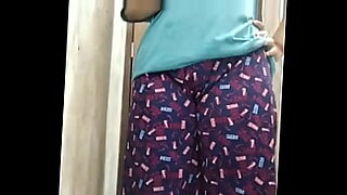 vajinas-mojadas-peludas-latinas-caseras