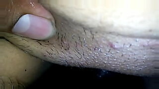 rubia-petiza-culona-teen