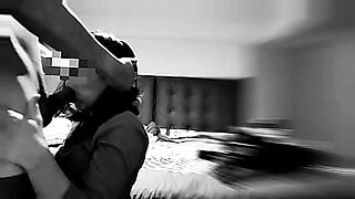 jovencita-xxx-seduce-al-viejo