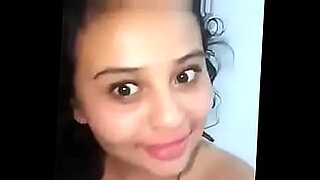 muchas-mujeres-follandoselas-a-545-000-000
